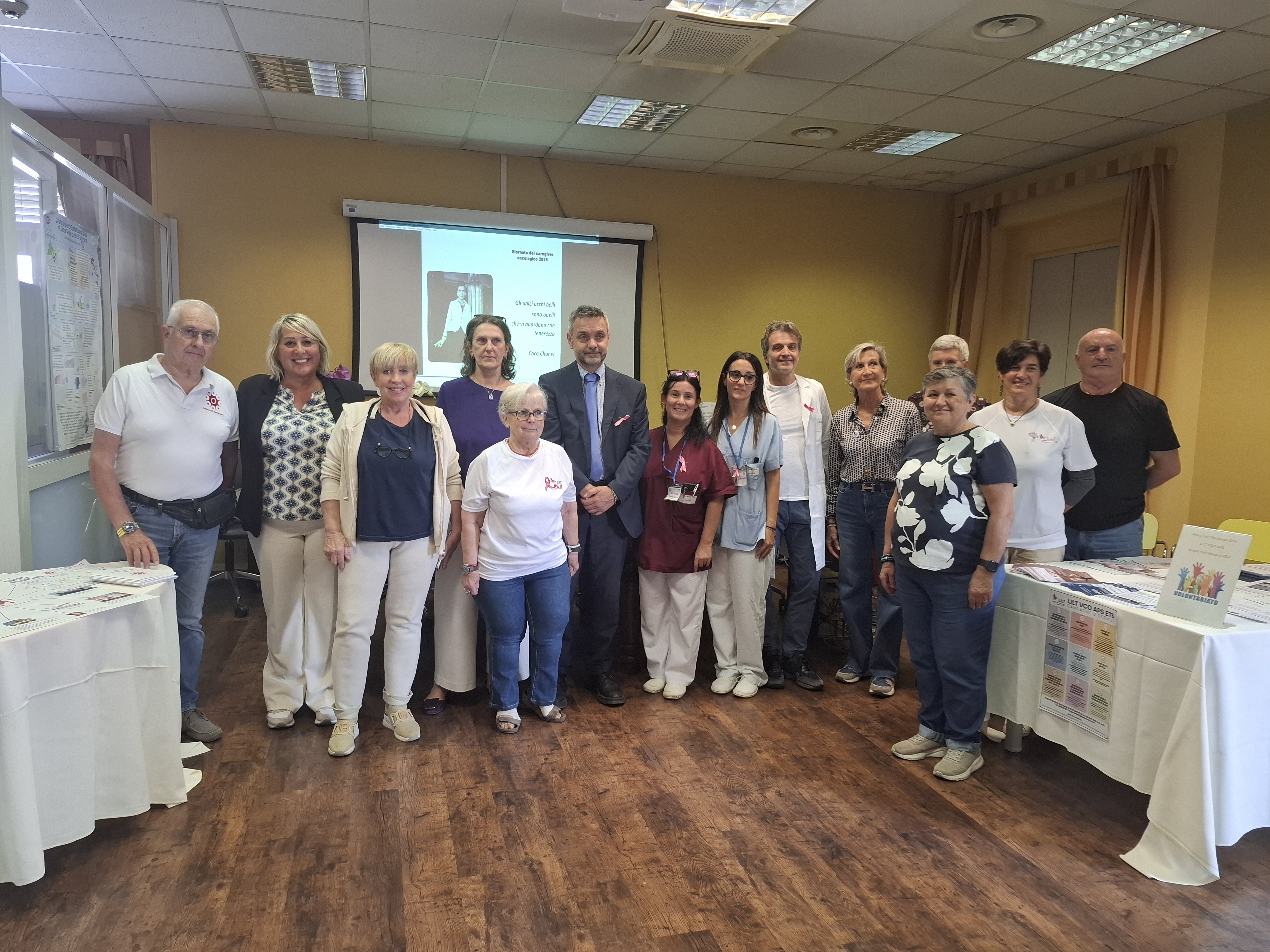 Giornata del Caregiver Oncologico all'ospedale  di Verbania con i sanitari e le associazioni parte della rete a sostegno di pazienti e famiglie