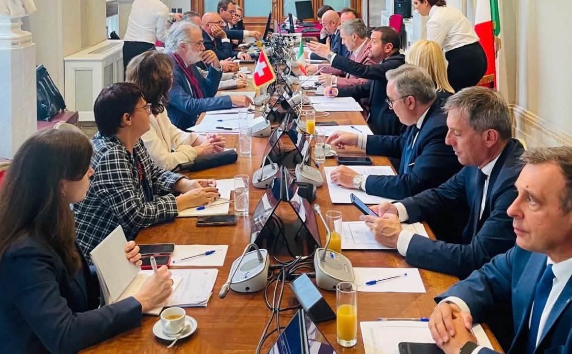 Borghi chiede a Salvini un tavolo bilaterale per coordinare i lavori sul Sempione