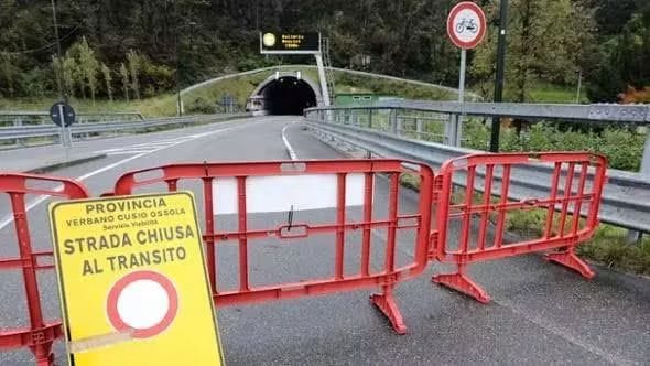 Chiusa la galleria Bocciol tra Gravellona e Omegna fino al 23 ottobre