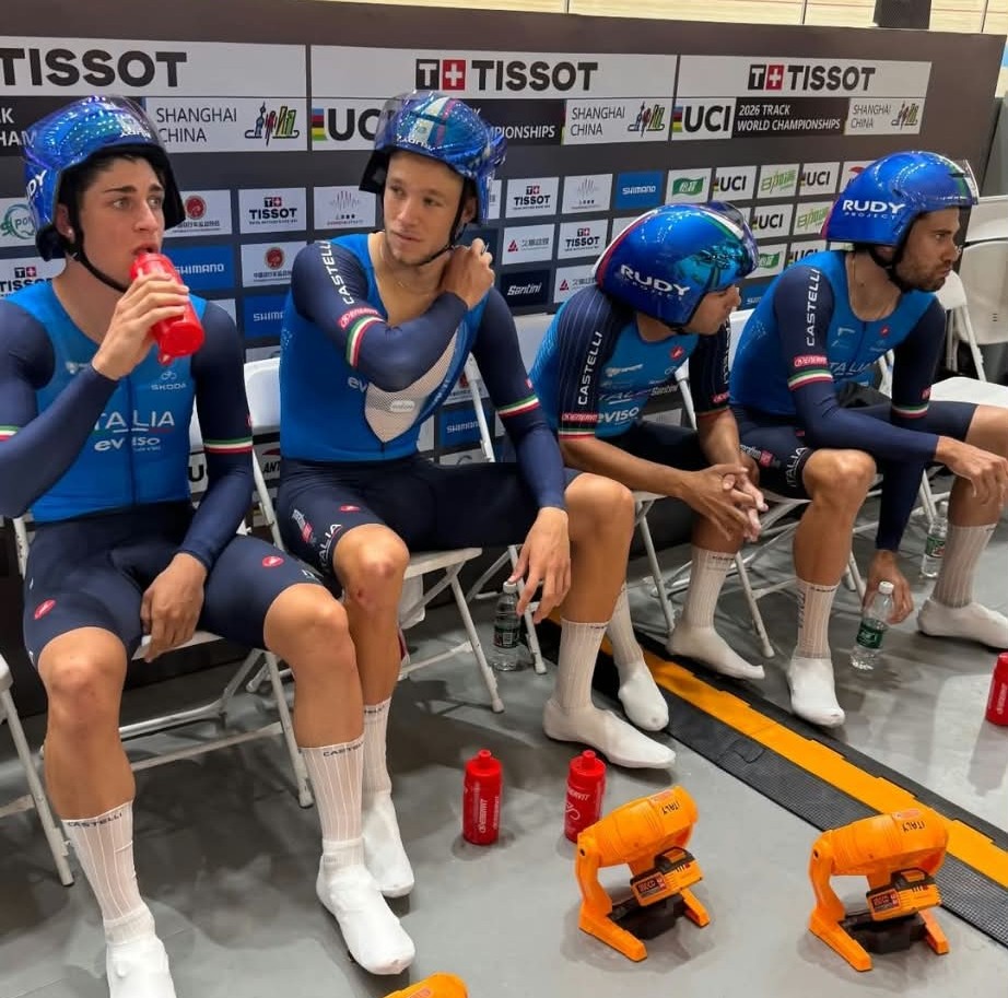 Ai mondiali su pista il quartetto di Ganna in finale per il titolo
