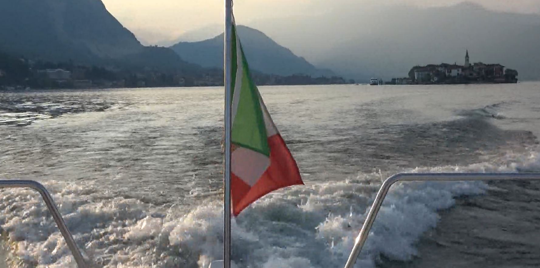 Kaleon spa acquisisce l'80% di un operatore di taxi-boat sul Lago Maggiore per ampliare la propria offerta turistica,  5 nuove imbarcazioni