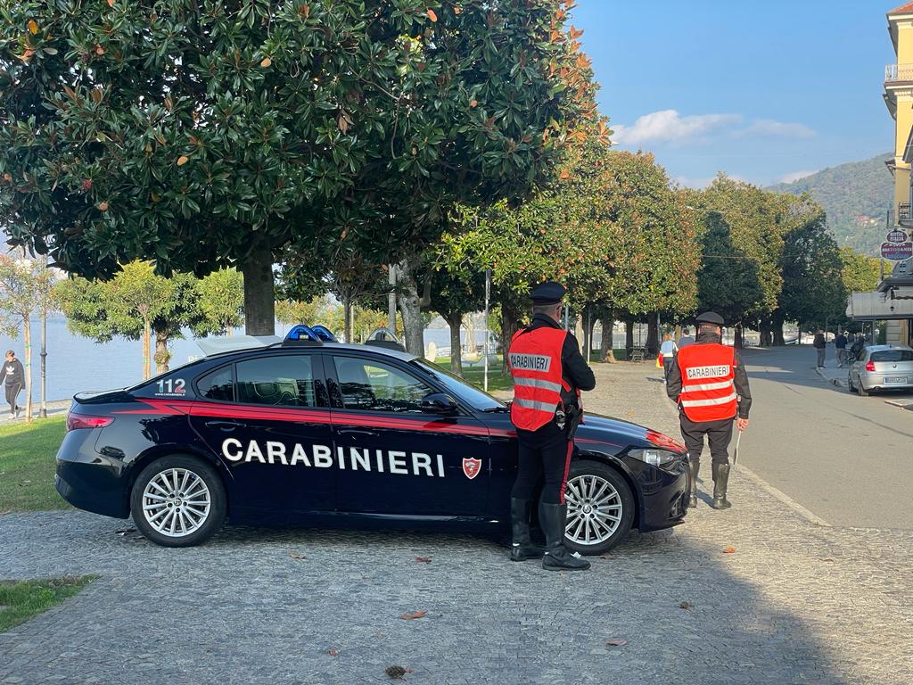 Ruba un pulmino e fugge, arrestato dai Carabinieri